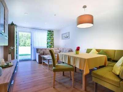 Wohnzimmer 1