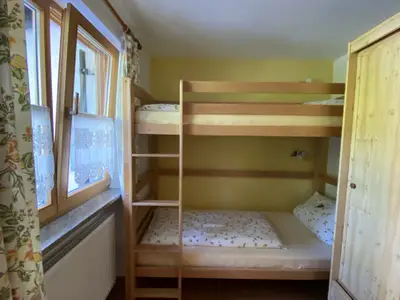 Etagenbett-Schlafzimmer