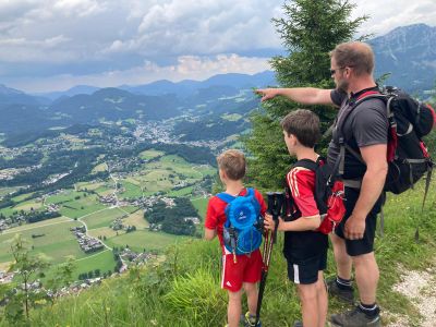 Wandern für Groß und Klein und tolle Familienausflüge bieten unsere Berge direkt vor Ort