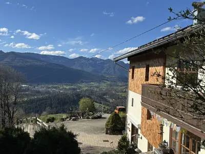 Südseite Kranvoglmühle, Blick ins Tal