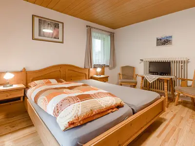 Schlafzimmer 7