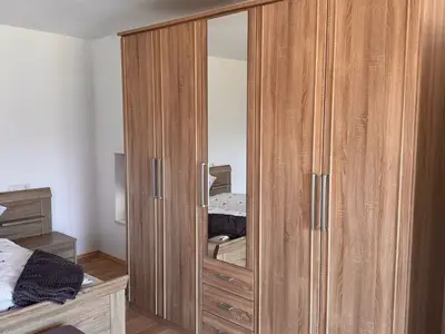 Schrank großes Schlafzimmer