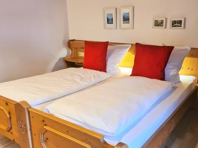 Schlafzimmer mit Doppelbett Fewo Fagstein