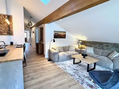Wohnbereich Ferienwohnung alpen living