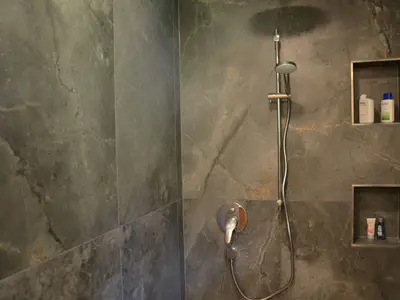 Bad mit Dusche