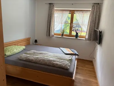 Schlafzimmer 2