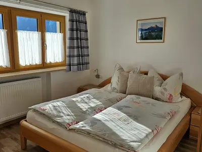 Schlafzimmer 2