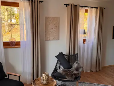 Schlafzimmer 1.OG mit Sitzgelegenheit