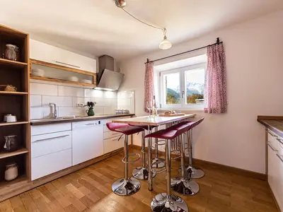 Voll ausgestattete Küche Fewo Jenner Villa Marga