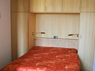 Ferienwohnung für 2 Personen (36 m²) in Holm 8/10