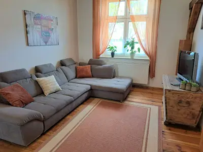 Photo, INSIDE, OUTSIDE