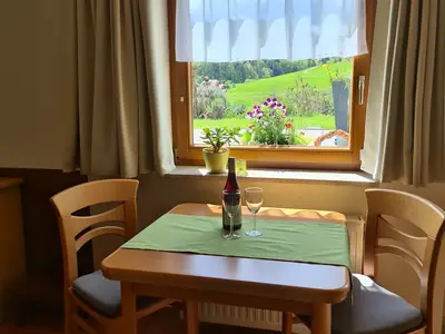 Ferienwohnung für 2 Personen (43 m²) in Schönenberg 4/10