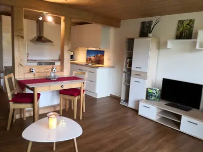 Ferienwohnung für 3 Personen (60 m²) in Schönenberg 3/10