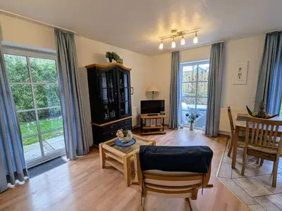 Ferienwohnung für 3 Personen (48 m²) in Schönhagen (Ostseebad) 1/10