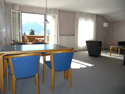 Wohn-/Esszimmer