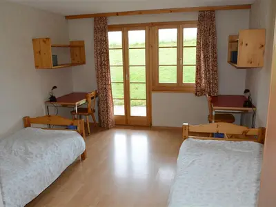 Schlafzimmer (2)