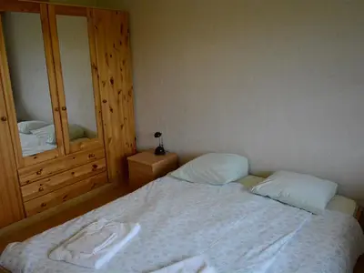 Schlafzimmer (1)