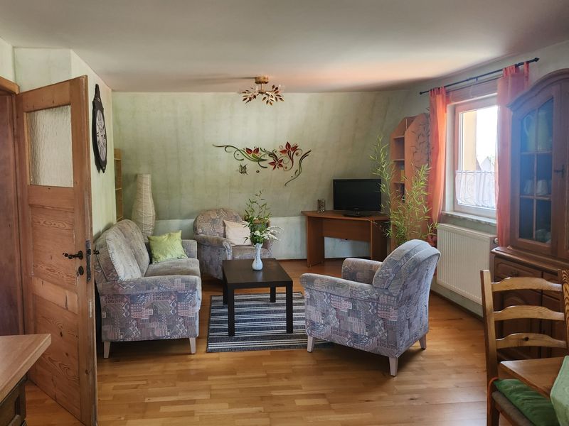 22379025-Ferienwohnung-4-Schonungen-800x600-2