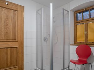 19321999-Ferienwohnung-2-Schonungen-300x225-5