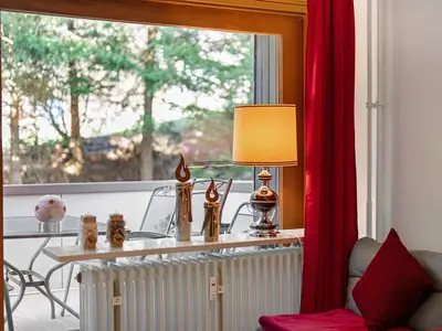 Photo, INSIDE, OUTSIDE