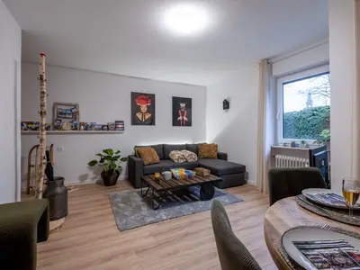 Photo, INSIDE, OUTSIDE