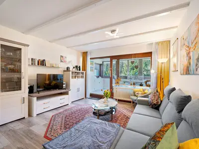 Photo, INSIDE, OUTSIDE