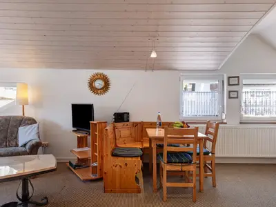 Photo, INSIDE, OUTSIDE