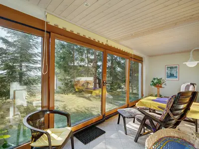 Photo, INSIDE, OUTSIDE