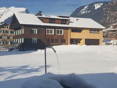 Ferienwohnung für 5 Personen (100 m²) in Schoppernau 1/10