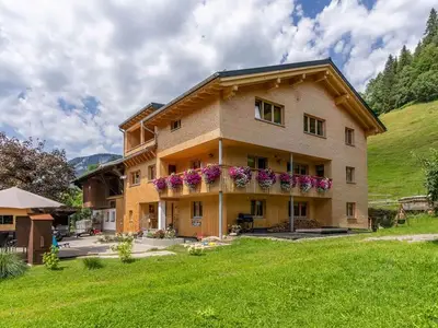 Ferienwohnung für 8 Personen (112 m²) in Schoppernau 3/10