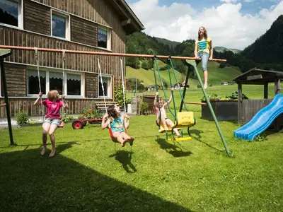 Ferienwohnung für 4 Personen (45 m²) in Schoppernau 6/10