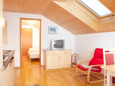 Ferienwohnung für 3 Personen (40 m²) in Schoppernau 4/10