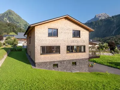 Ferienwohnung für 5 Personen (50 m²) in Schoppernau 1/10