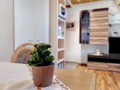 Photo, INSIDE, OUTSIDE