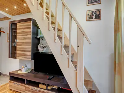 Photo, INSIDE, OUTSIDE