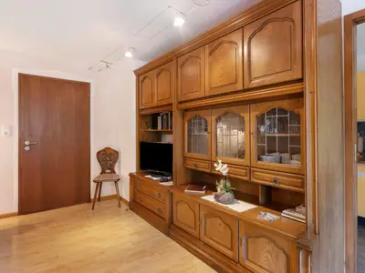 Photo, INSIDE, OUTSIDE