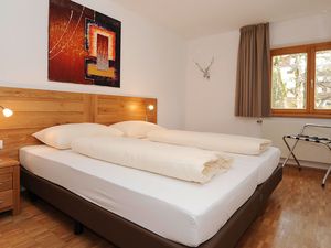 23912542-Ferienwohnung-4-Schruns-300x225-1