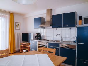 24048532-Ferienwohnung-4-Schruns-300x225-4