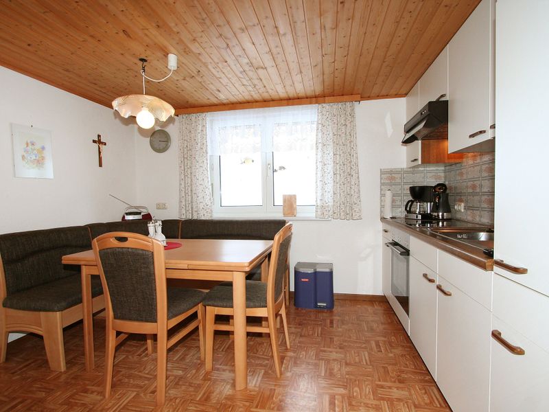 23836810-Ferienwohnung-4-Schruns-800x600-2