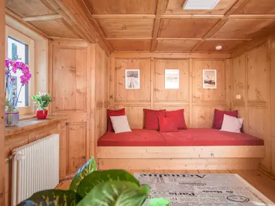 Annas Muntafuner Hus - Lesezimmer mit TV Annas Muntafuner Hus - Lesezimmer mit TV