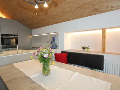 DiningRoom