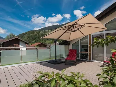 35 m2 Terasse, 320o Rundblick !