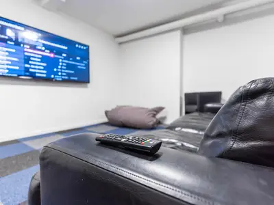 alpine_service_ villa_blau_spielraum _01