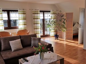 22140209-Ferienwohnung-4-Schwarzenbach an der Saale-300x225-4