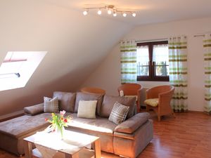 22140209-Ferienwohnung-4-Schwarzenbach an der Saale-300x225-5