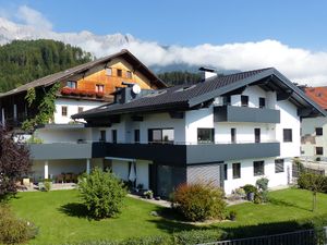 23836823-Ferienwohnung-5-Schwaz-300x225-1