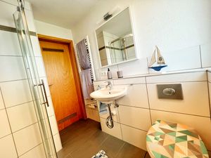 23699044-Ferienwohnung-4-Schweinfurt-300x225-5