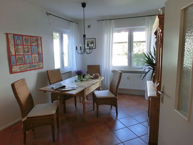 22139605-Ferienwohnung-4-Schweinfurt-800x600-2