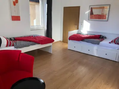 Schlafzimmer 2