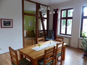 22464011-Ferienwohnung-4-Schwerin-300x225-2